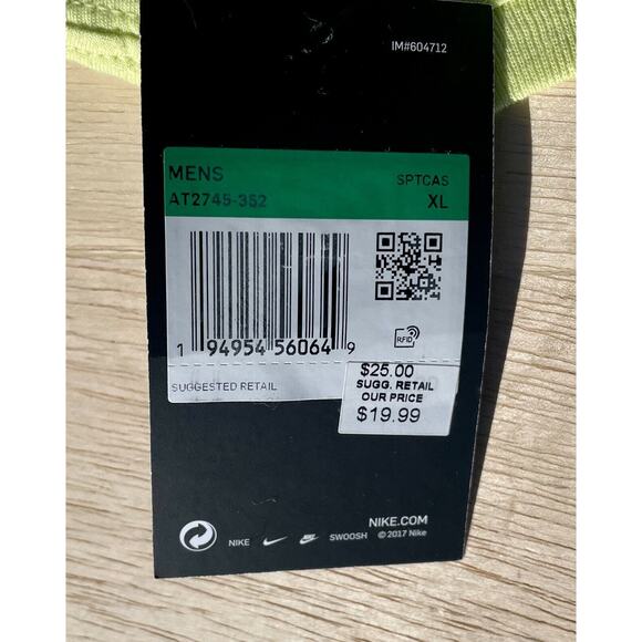 Nike Just Do It Big Logo T-Shirt Mens Green/White AT2749 352‎ Size XL - Picture 6 of 7